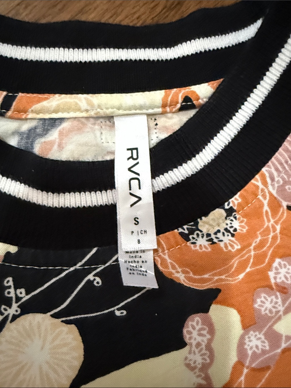 RVCA Orange Cream & Black Abstract Floral Mini Dress - Picture 2 of 5